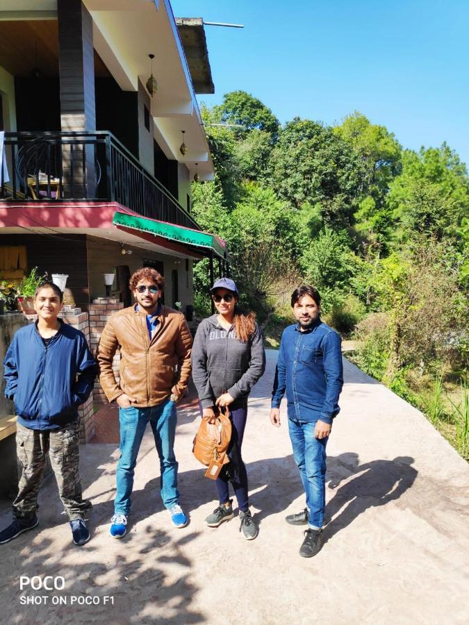 The Asgard Kasauli Panzió Kültér fotó