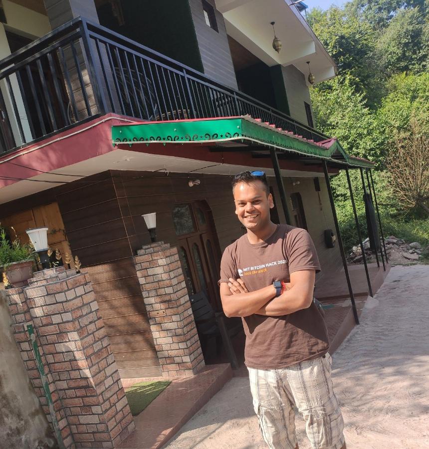 The Asgard Kasauli Panzió Kültér fotó