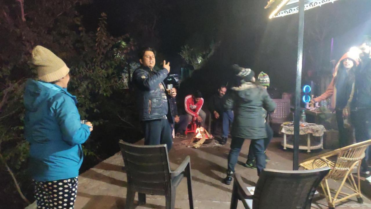 The Asgard Kasauli Panzió Kültér fotó