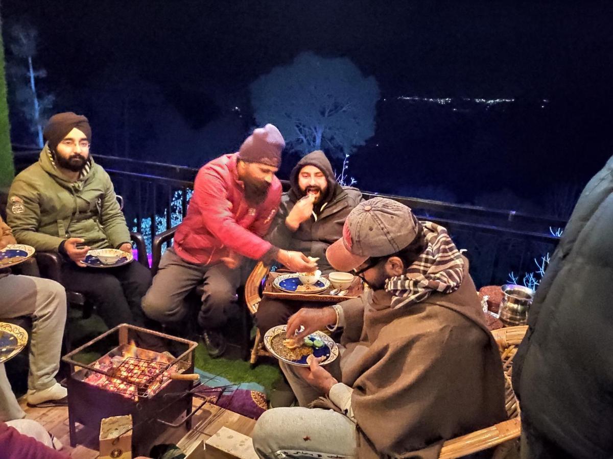 The Asgard Kasauli Panzió Kültér fotó